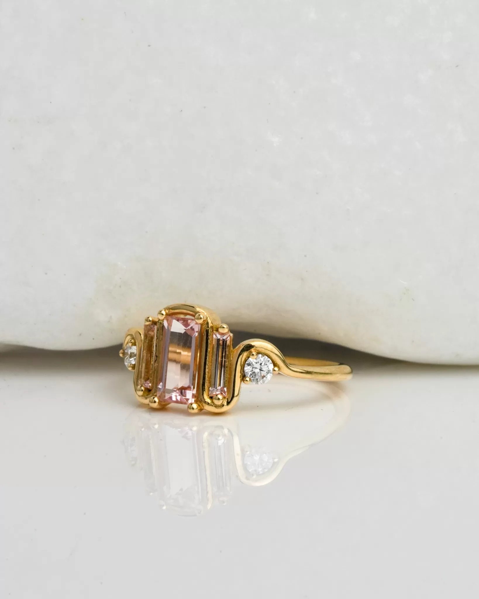 Hot Artëmer Artemer Morganite Wave Ring