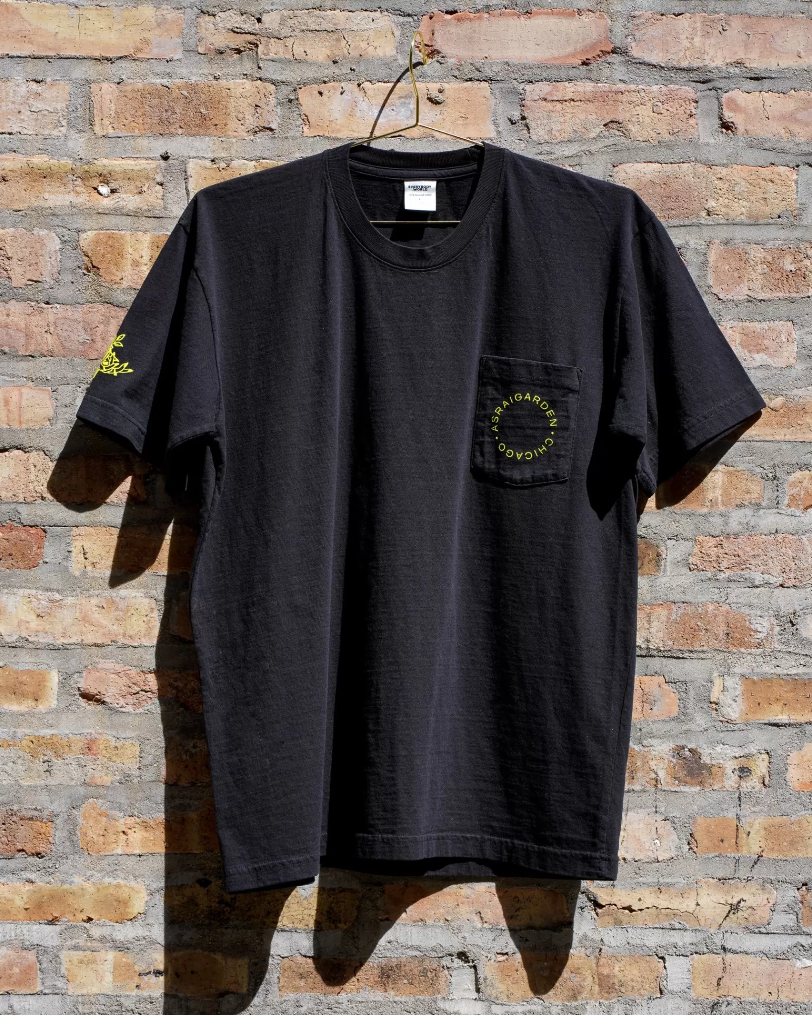 Best * Asrai Garden Black Pocket Tee