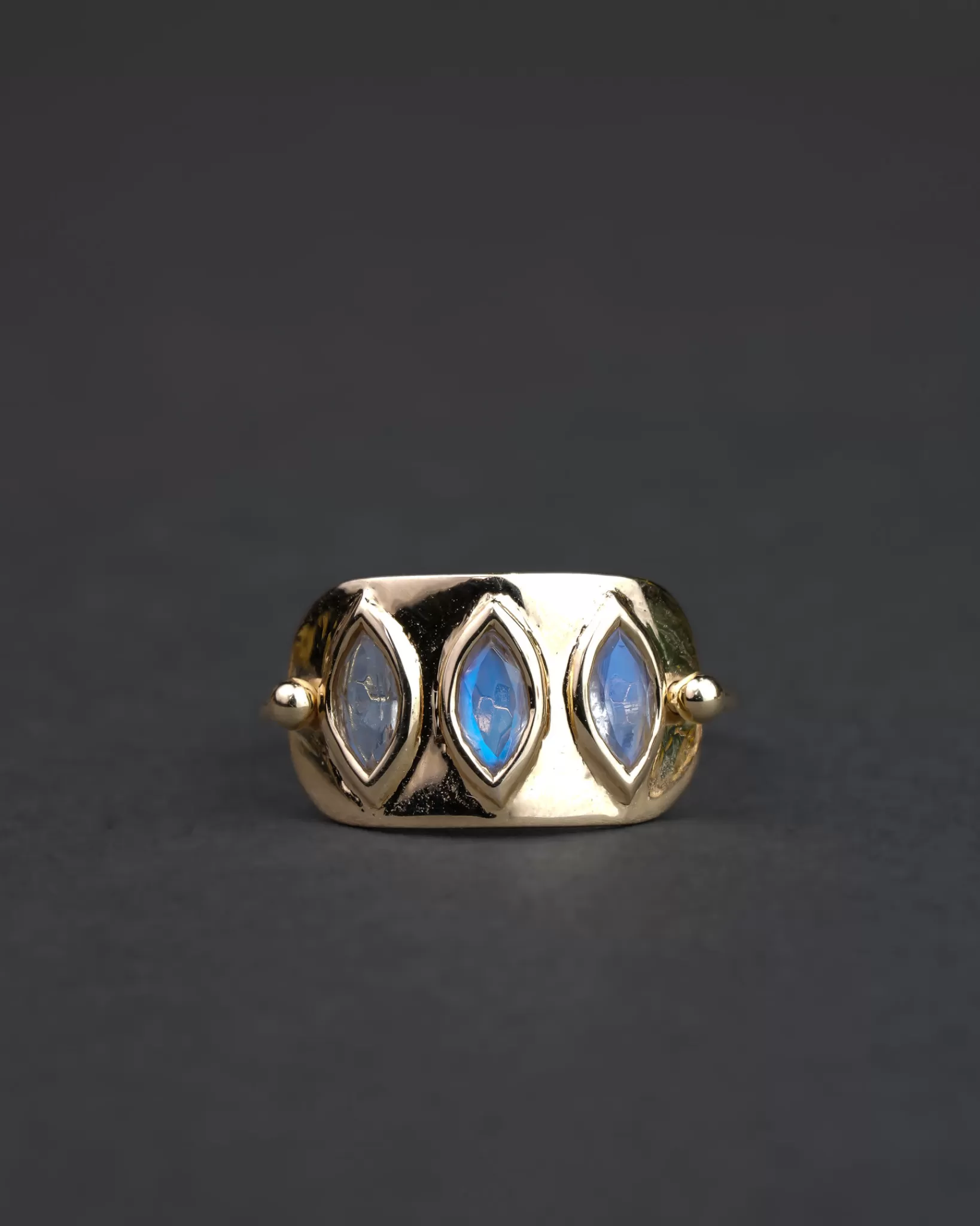 Outlet Celine Daoust Marquise Moonstone Ring