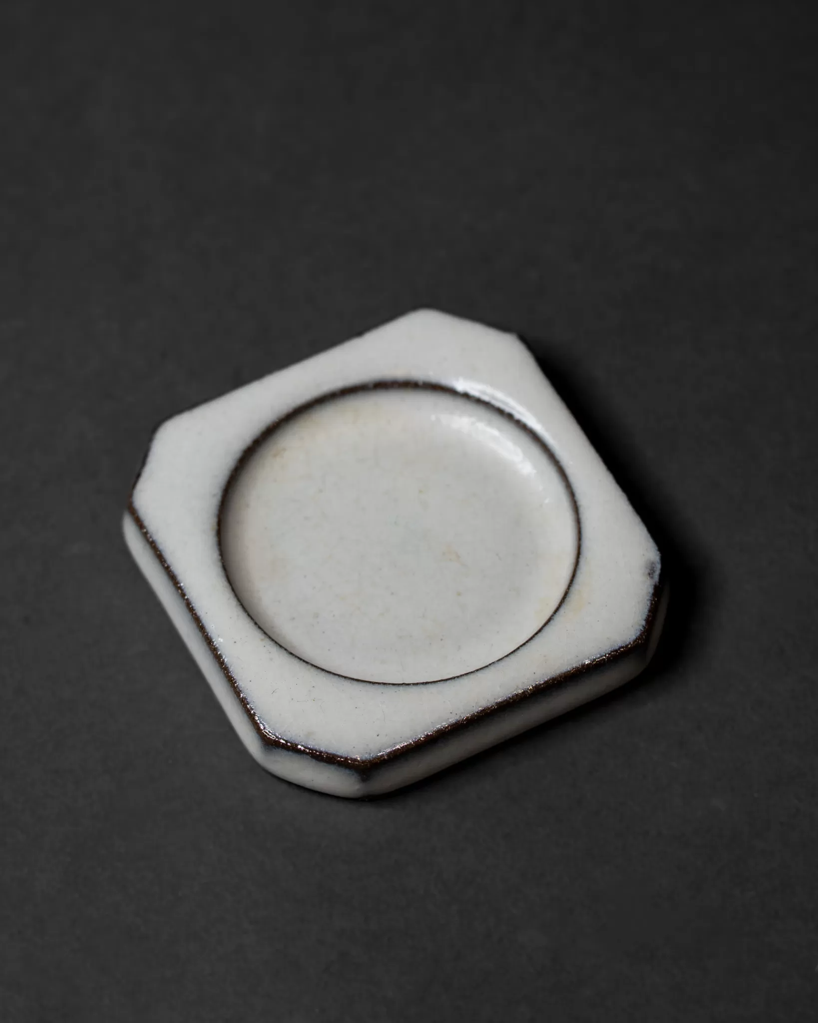 Clearance hibi Tamba Incense Tray - Octagon White