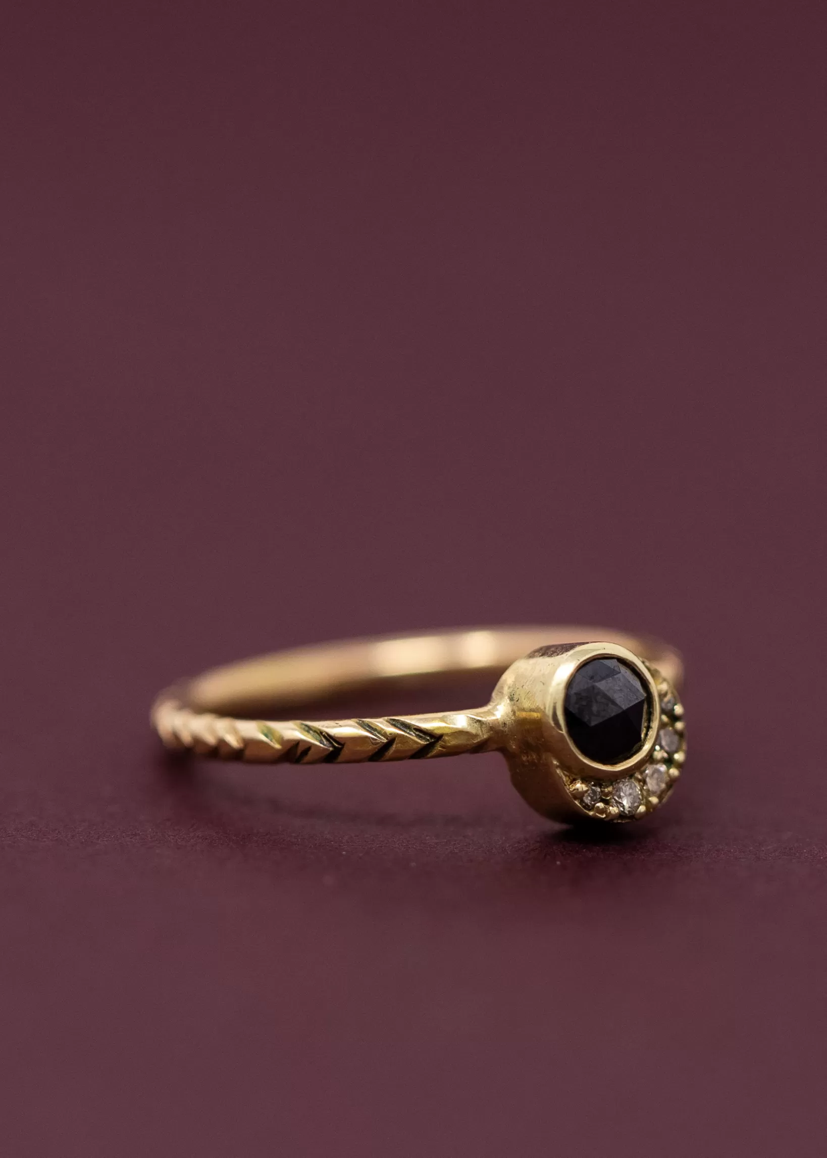 Store Rokosz X Asrai Garden Sisters Of The Dark Side Of The Moon Ring